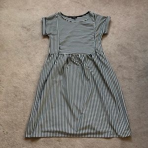 Black and White Striped dress, Nursing friendly